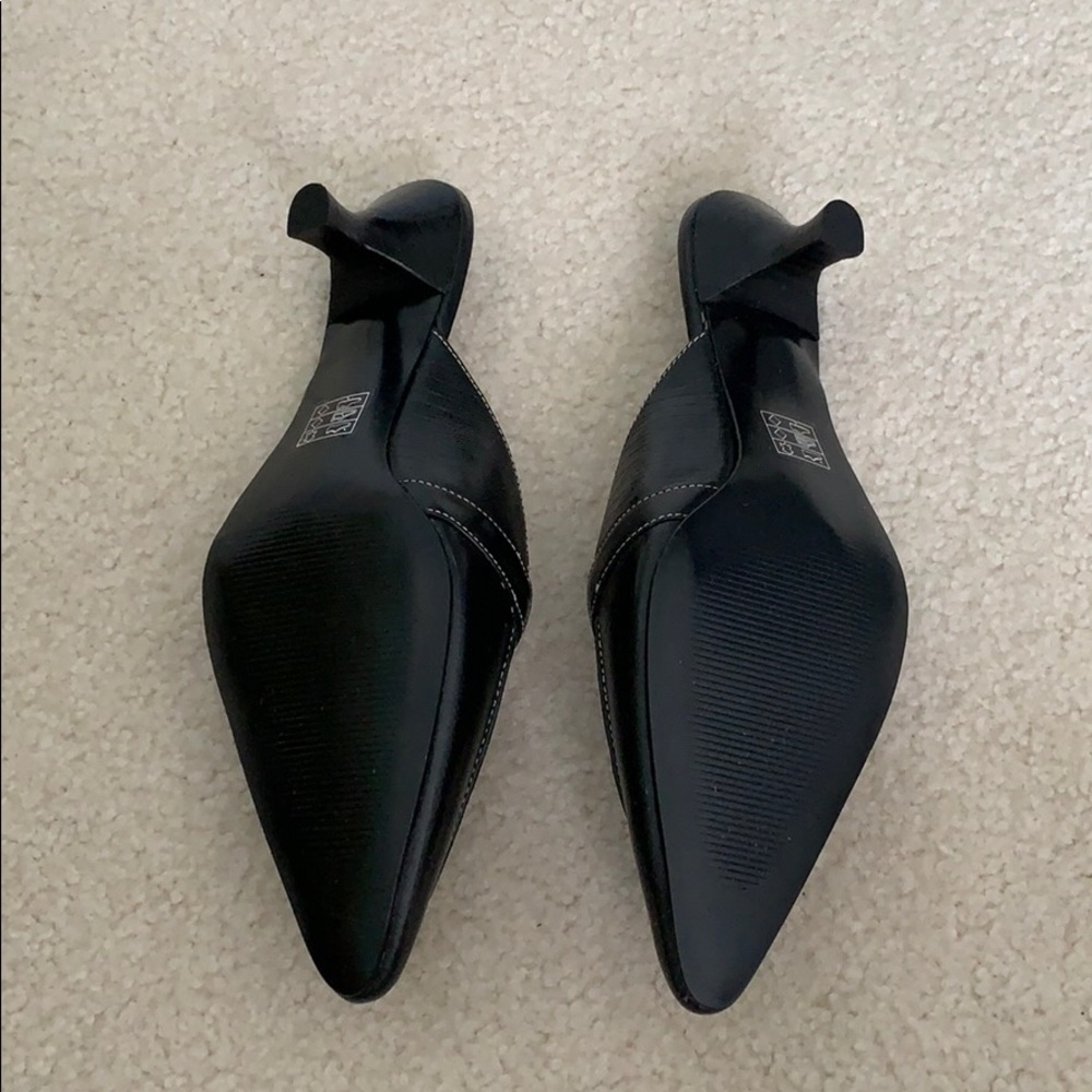 Moda Spana Slip on Black Heels - Picture 7 of 8